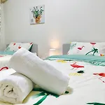Kuromon Apartment